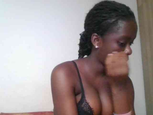 Chocolateaa webcam