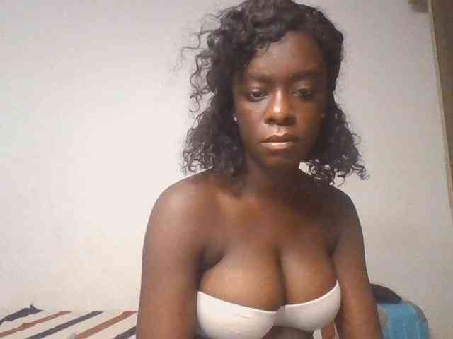 Chocolateaa webcam