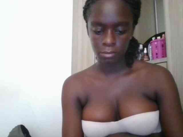 Chocolateaa webcam