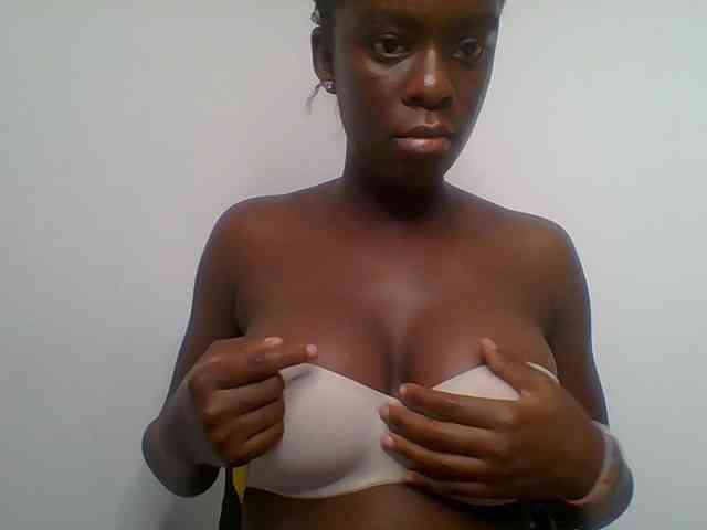Chocolateaa webcam
