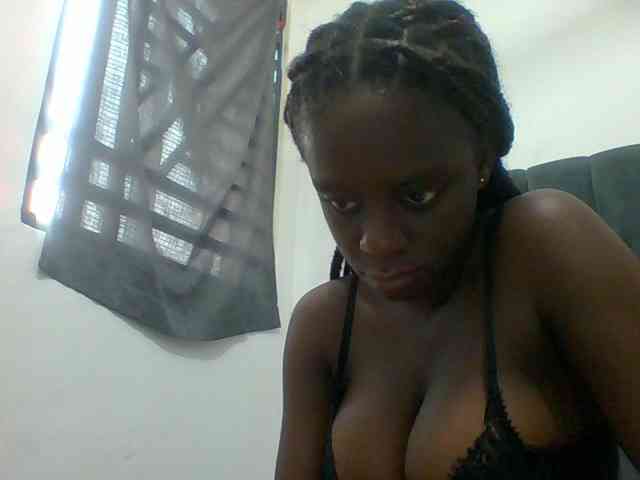 Chocolateaa webcam