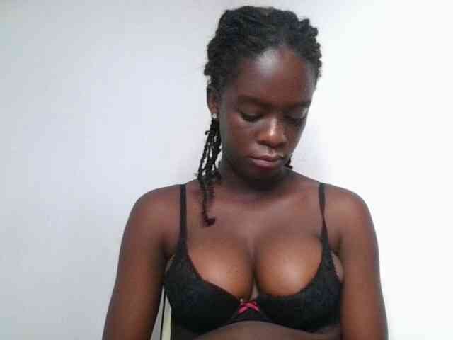 Chocolateaa webcam
