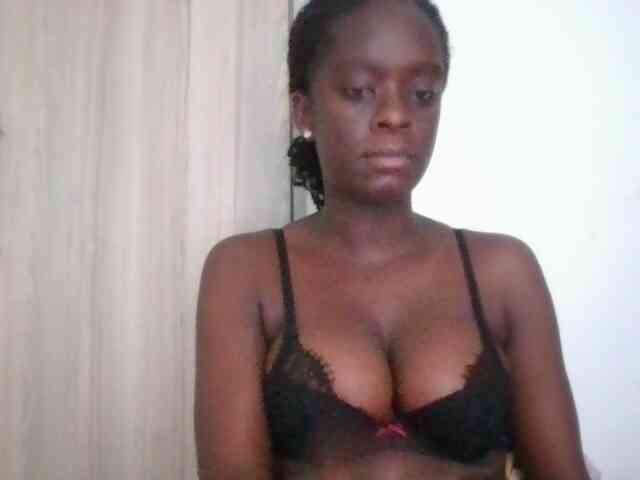 Chocolateaa webcam
