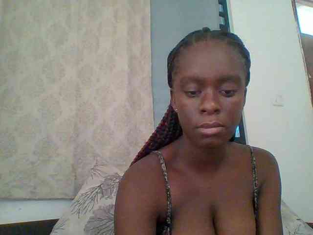Chocolateaa Live Webcam on BongaCams