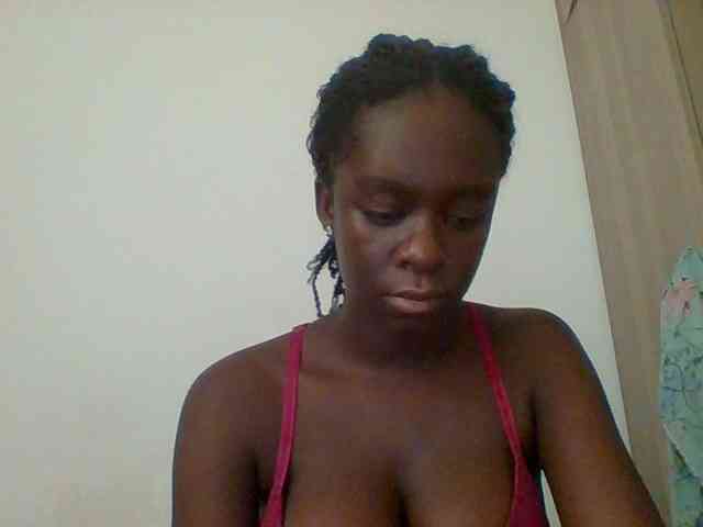Chocolateaa webcam
