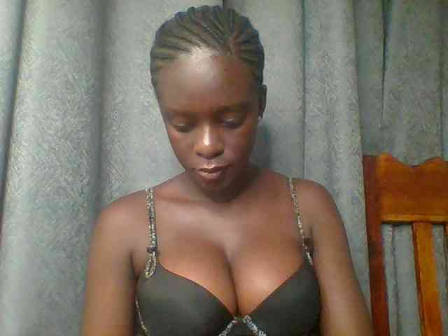Chocolateaa webcam