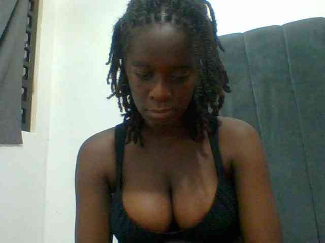 Chocolateaa webcam