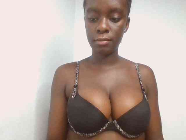 Chocolateaa webcam