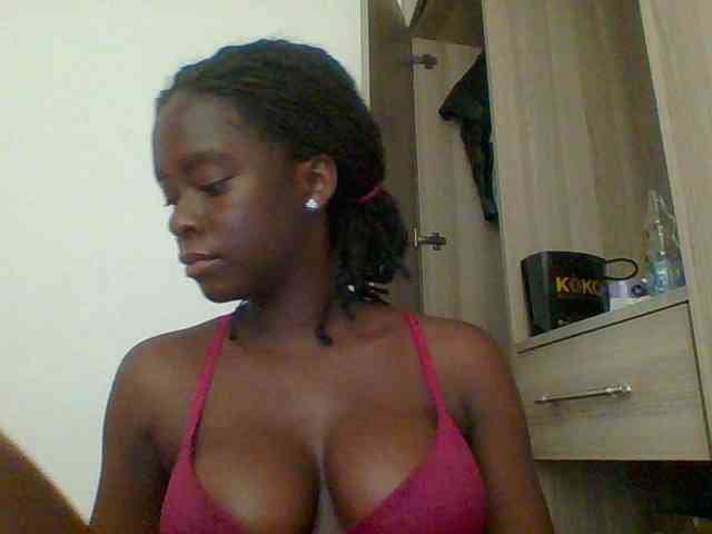 Chocolateaa webcam