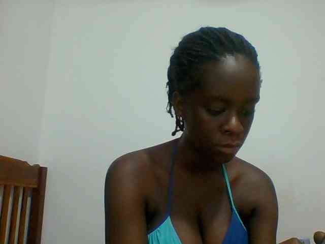 Chocolateaa webcam