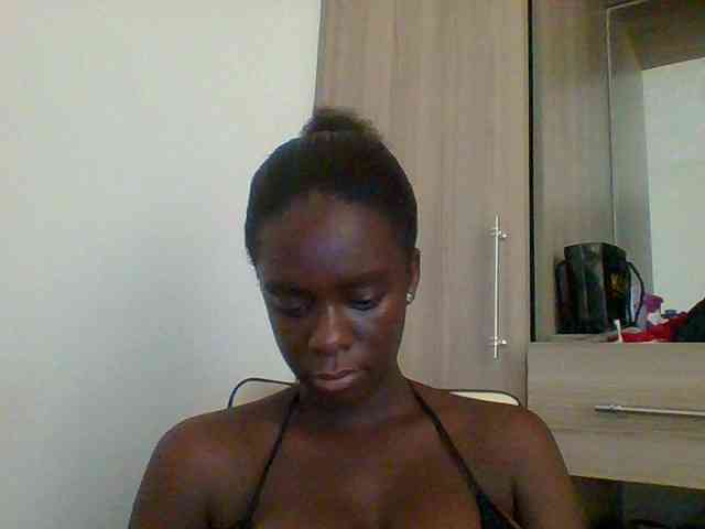 Chocolateaa webcam