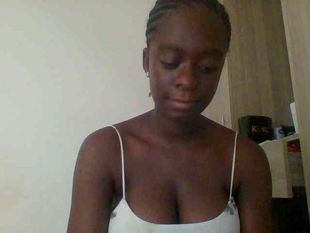 Chocolateaa webcam