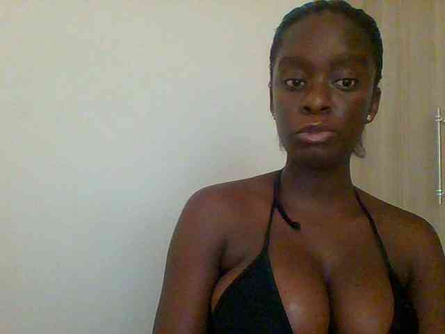Chocolateaa webcam
