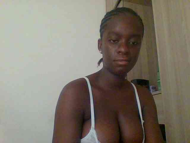 Chocolateaa webcam