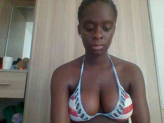 Chocolateaa webcam