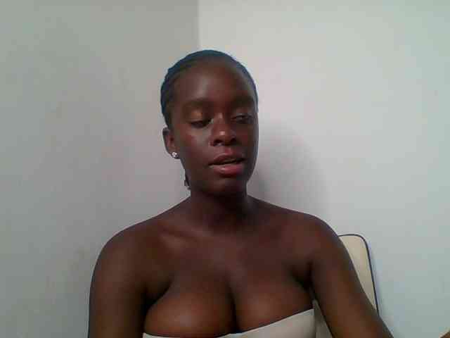 Chocolateaa webcam