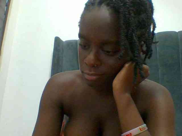 Chocolateaa webcam