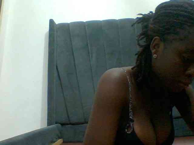 Chocolateaa webcam