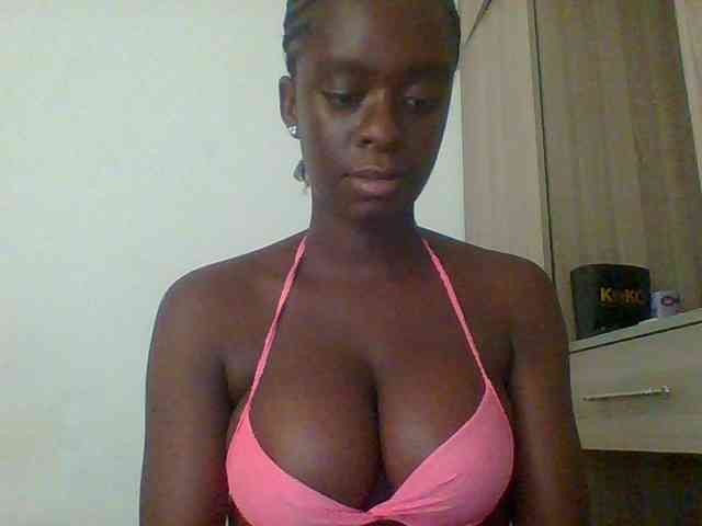 Chocolateaa webcam