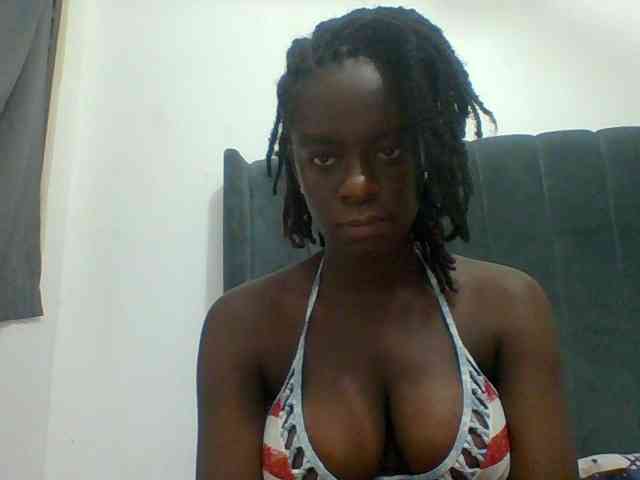 Chocolateaa webcam