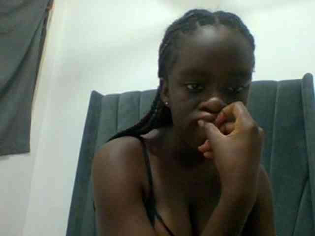 Chocolateaa webcam