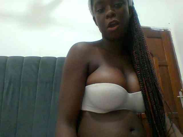 Chocolateaa webcam
