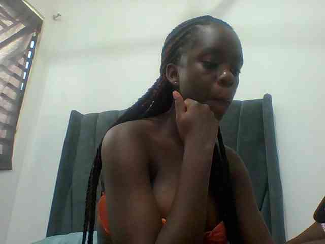 Chocolateaa webcam