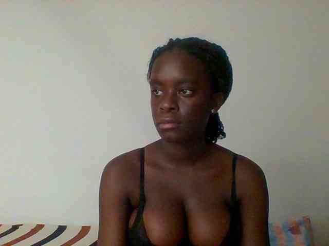 Chocolateaa webcam