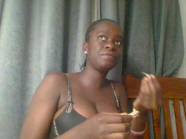 Chocolateaa webcam