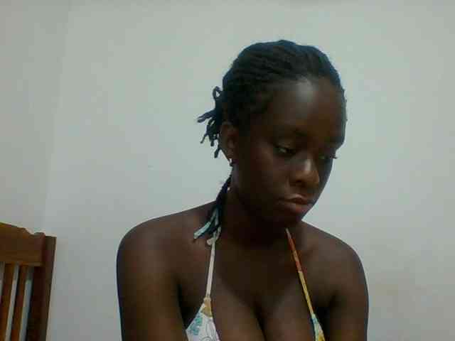 Chocolateaa webcam