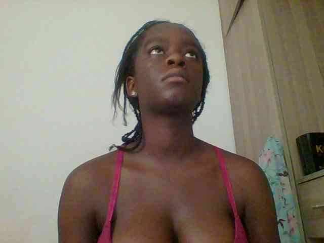 Chocolateaa webcam