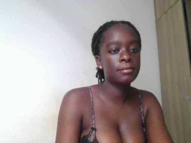Chocolateaa webcam