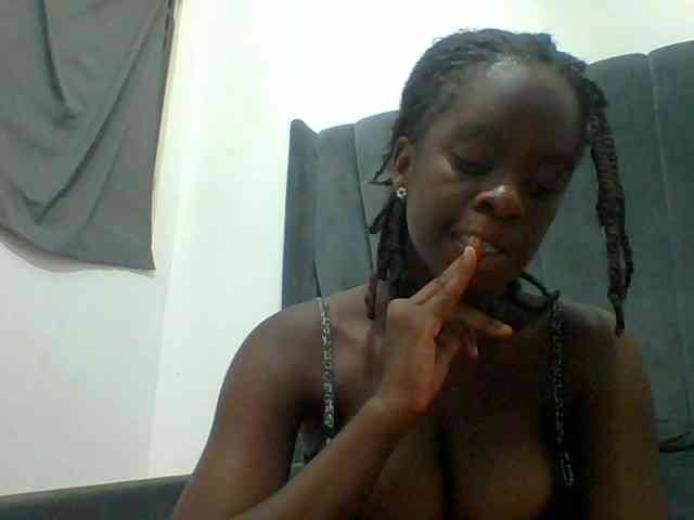 Chocolateaa webcam