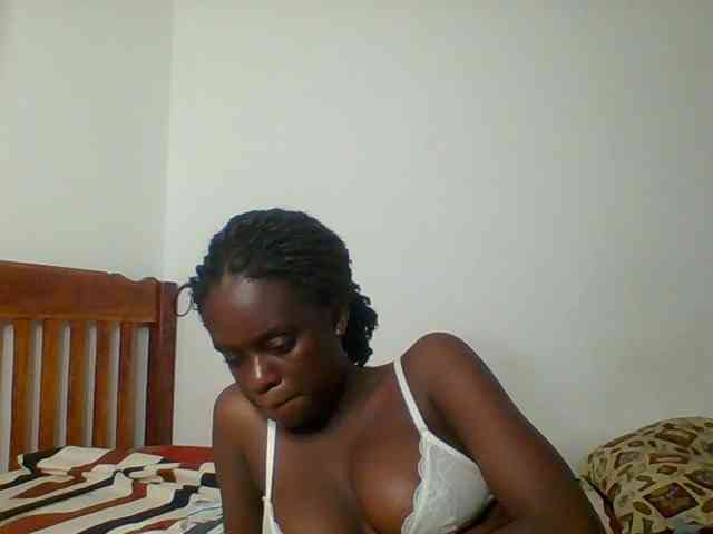 Chocolateaa webcam