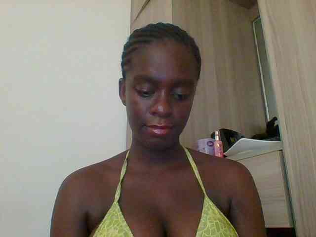Chocolateaa webcam