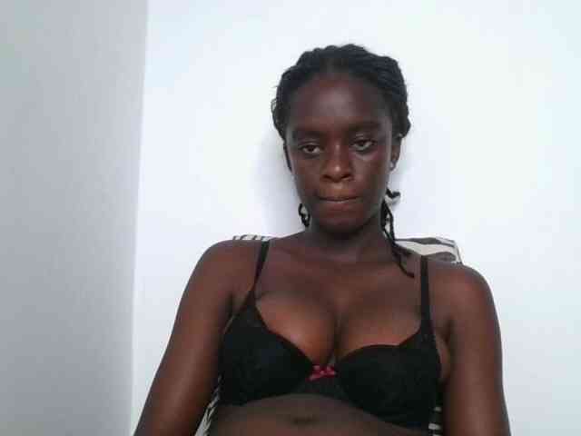 Chocolateaa webcam