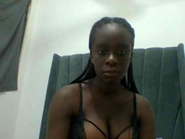 Chocolateaa webcam
