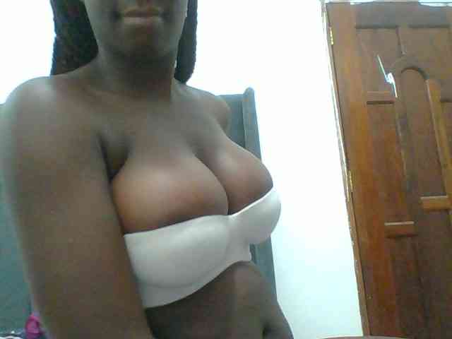 Chocolateaa webcam