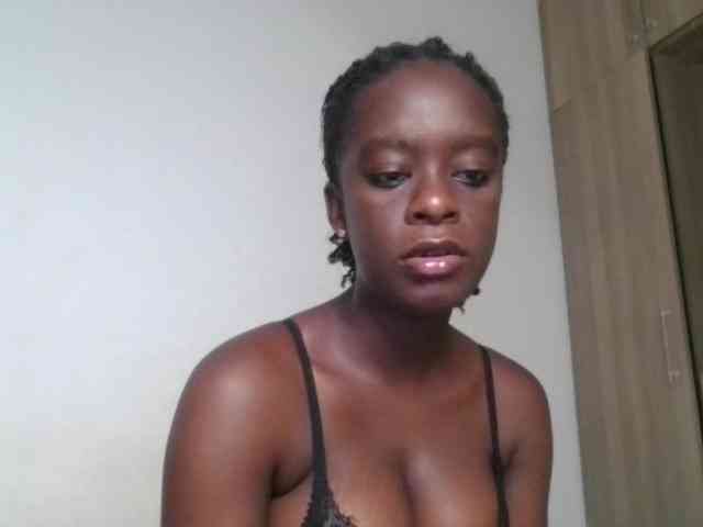 Chocolateaa webcam