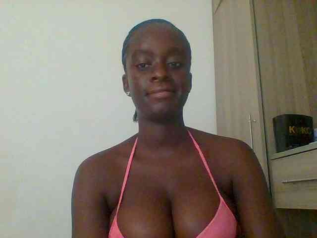 Chocolateaa webcam