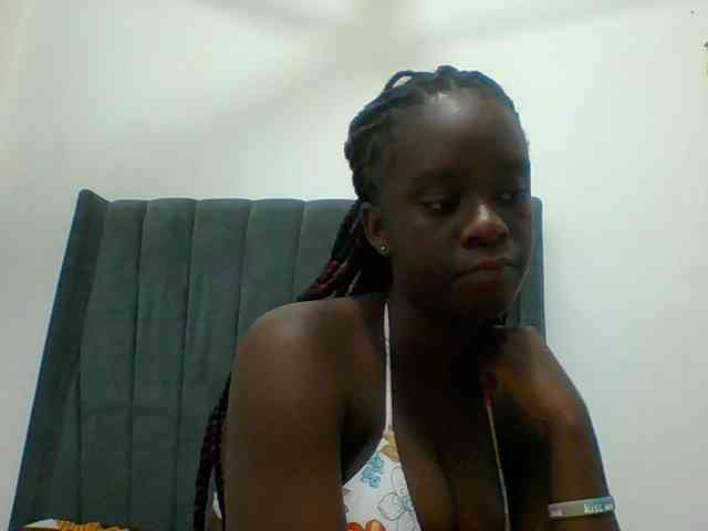 Chocolateaa webcam