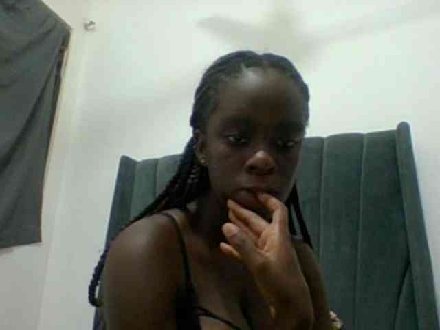 Chocolateaa webcam