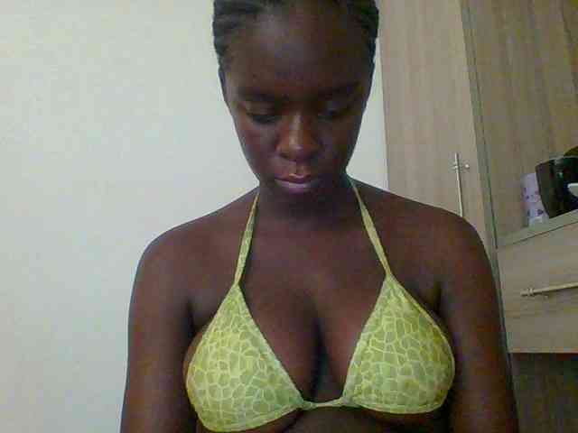 Chocolateaa webcam