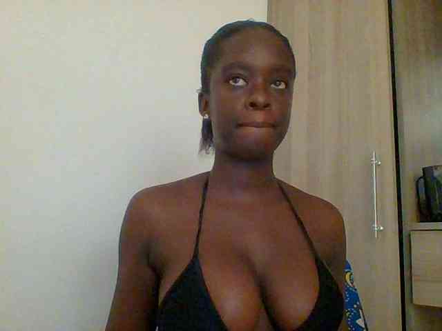 Chocolateaa webcam