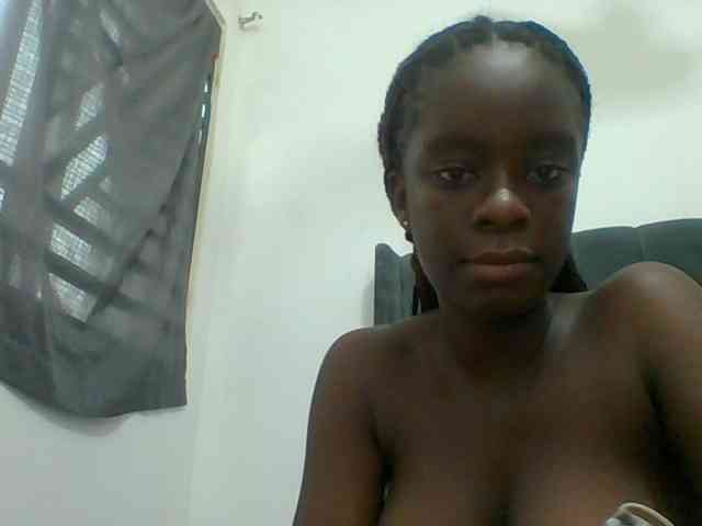 Chocolateaa webcam