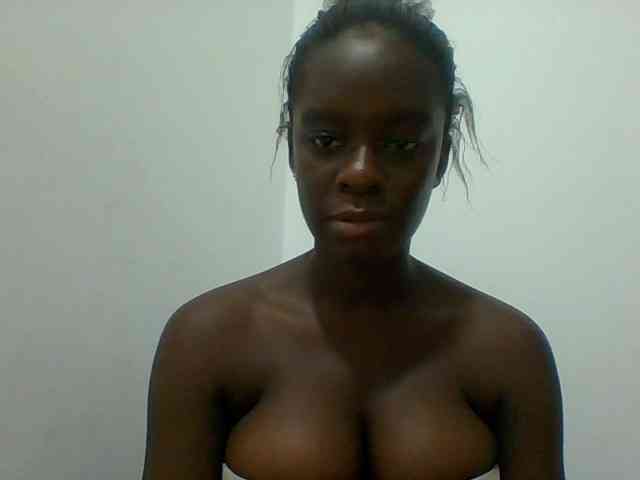 Chocolateaa webcam