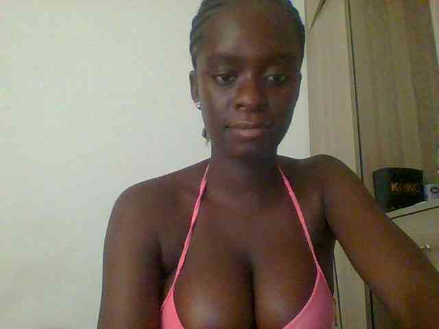 Chocolateaa webcam