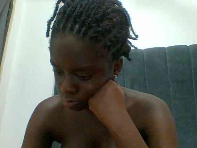 Chocolateaa webcam