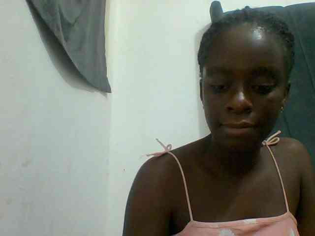 Chocolateaa webcam