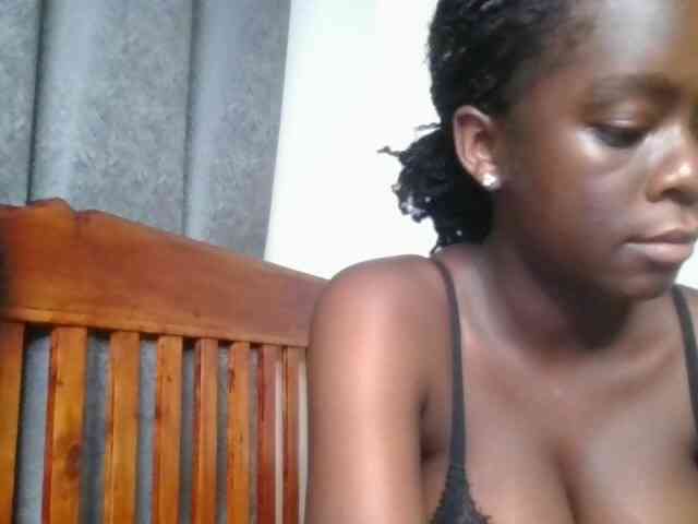 Chocolateaa webcam